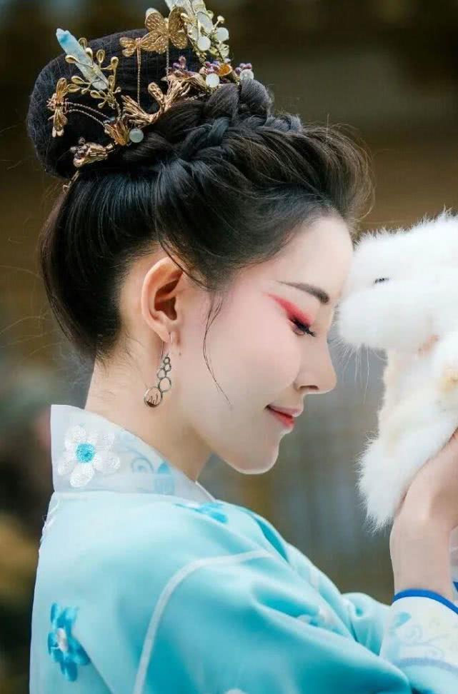 看到这一集，网友直呼海王竟然是她，不愧是大