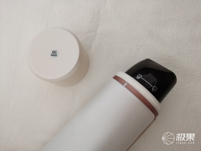 【吸尘器】家居、车内都好用！宝宝的贴身清洁专家！便携无束缚的吸尘器