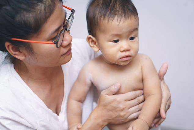 「孩子」脾胃强健长高高，吃嘛嘛香孩子长不高是脾虚？常喝1水