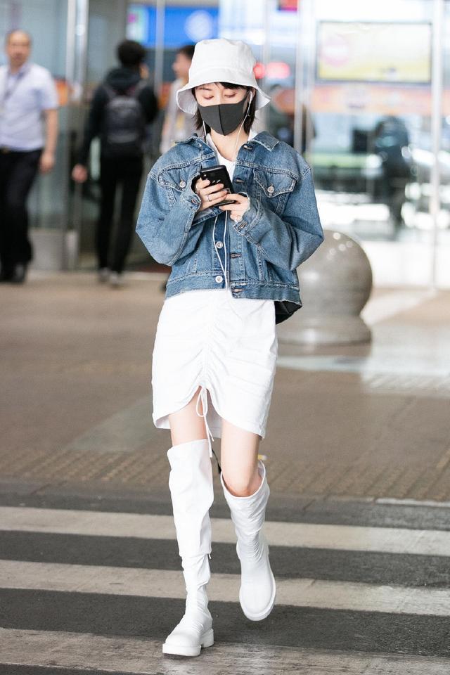 「Look」时尚又保暖春天想穿连衣裙怕冷怎么办？搭配长靴刚刚好