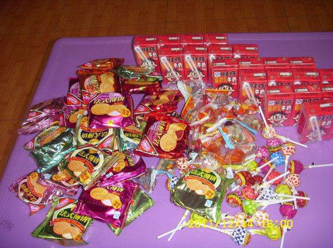 [孩子]医生：吃多上火还脾虚，再馋也别买3类零食“偷走”孩子免疫