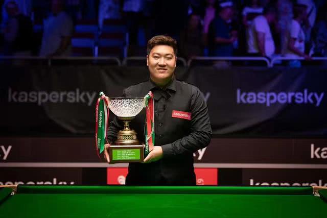 塞尔比▲，中国00后冲第2冠！1/4决赛迎战磨王塞尔比，过往交锋记录1-1平