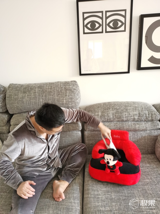【吸尘器】家居、车内都好用!宝宝的贴身清洁专家!便携无束缚的吸尘器