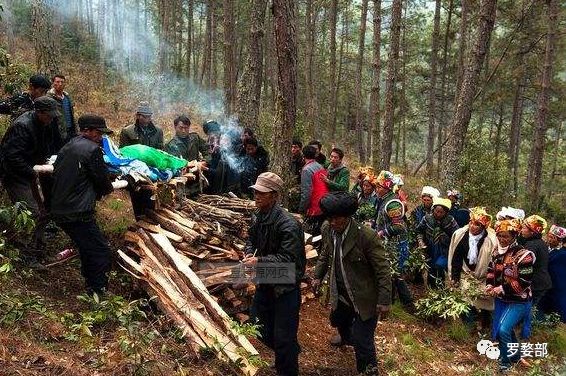 彝族指路经对彝族传统文化内涵的反映