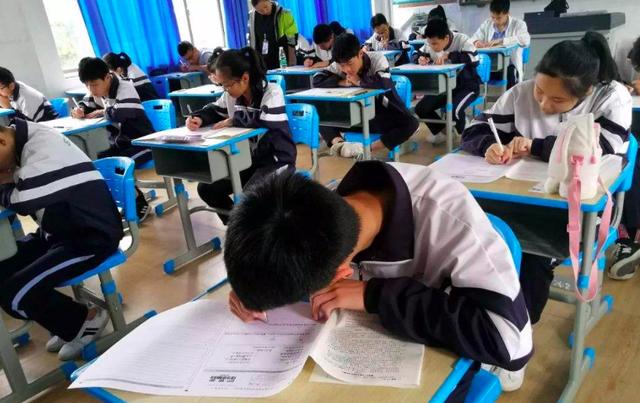 2020安徽中考排名列_最新!2020年安徽各地中考录取分数线公布!