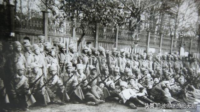 媒体对1917-1922年俄罗斯国内战争期间参加苏俄工农红军的中国人