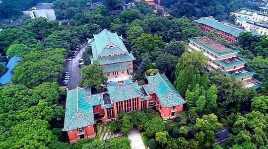 「高考」高考627分，你选哪一所？车辆工程专业：吉林大学和湖南大学