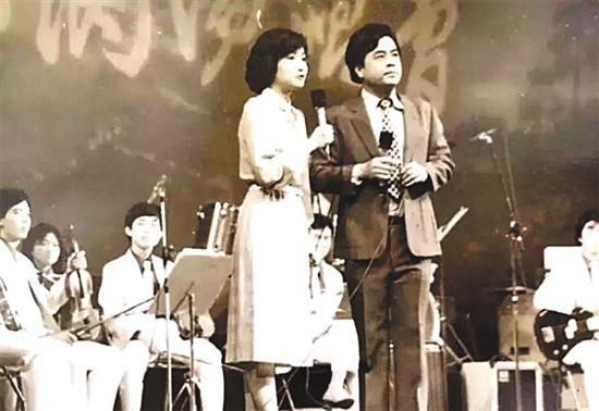 《万紫千红》主持人：谭国治去世，陈维聪诈骗