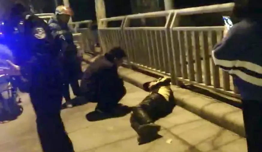 父母：又两省马上开学! 校内还不用戴口罩!在家自学不下去时想想同龄人