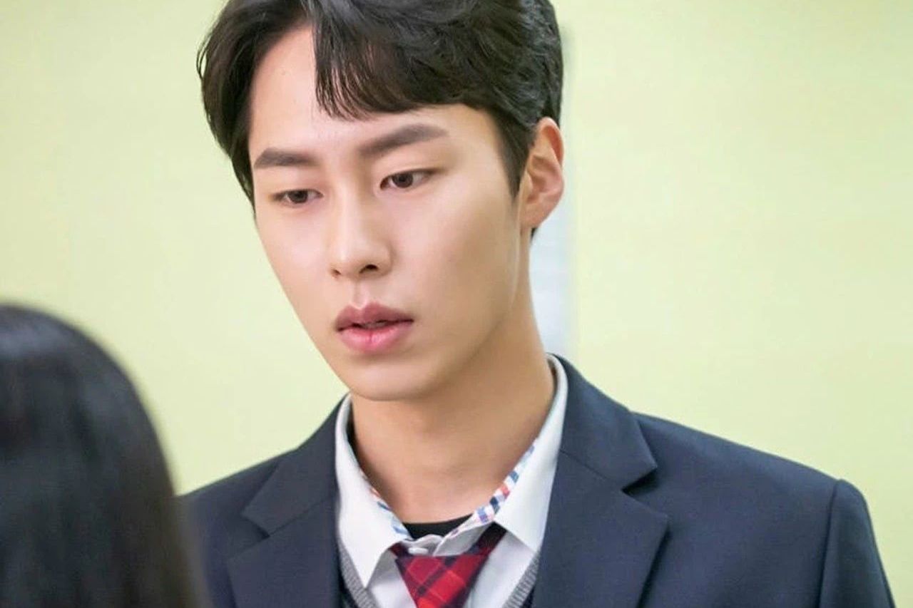21岁韩星李宰旭受玄彬赏识加入vast娱乐 两年后爆红