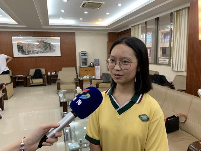 「高分」拿高分“秘籍”让人惊讶听了绝对不吃亏！高分考生经验流出