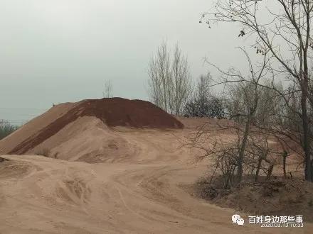 夏县瑶峰镇南师村洗沙场泛滥,其中有两家污染企业属于村干部 夏县瑶峰镇南师村洗沙场泛滥,其中有两家污染企业属于村干部