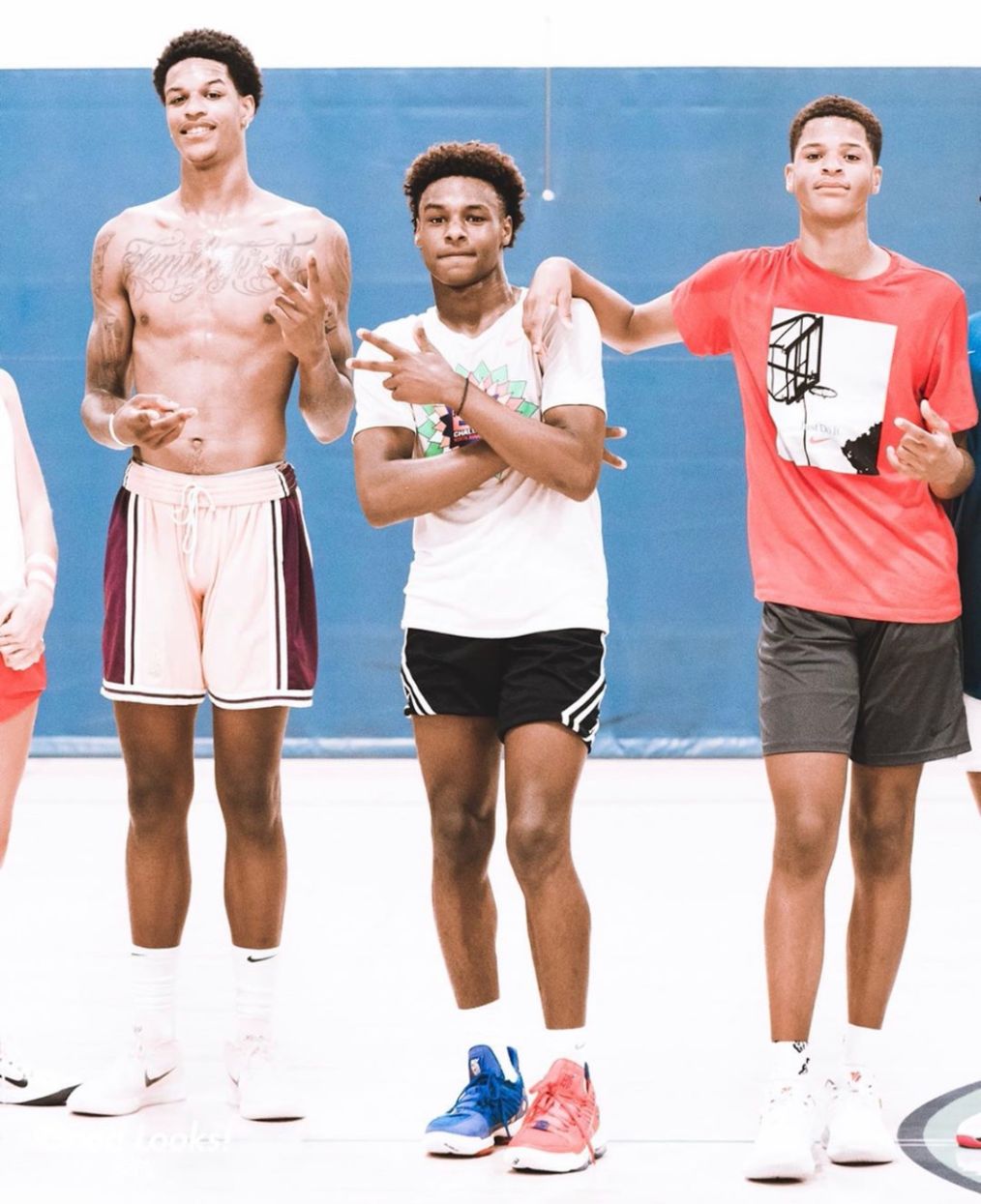 #大儿子#球迷调侃，大儿子迷上西帝前女友，在家憋疯了？奥胖搞笑硬核消毒