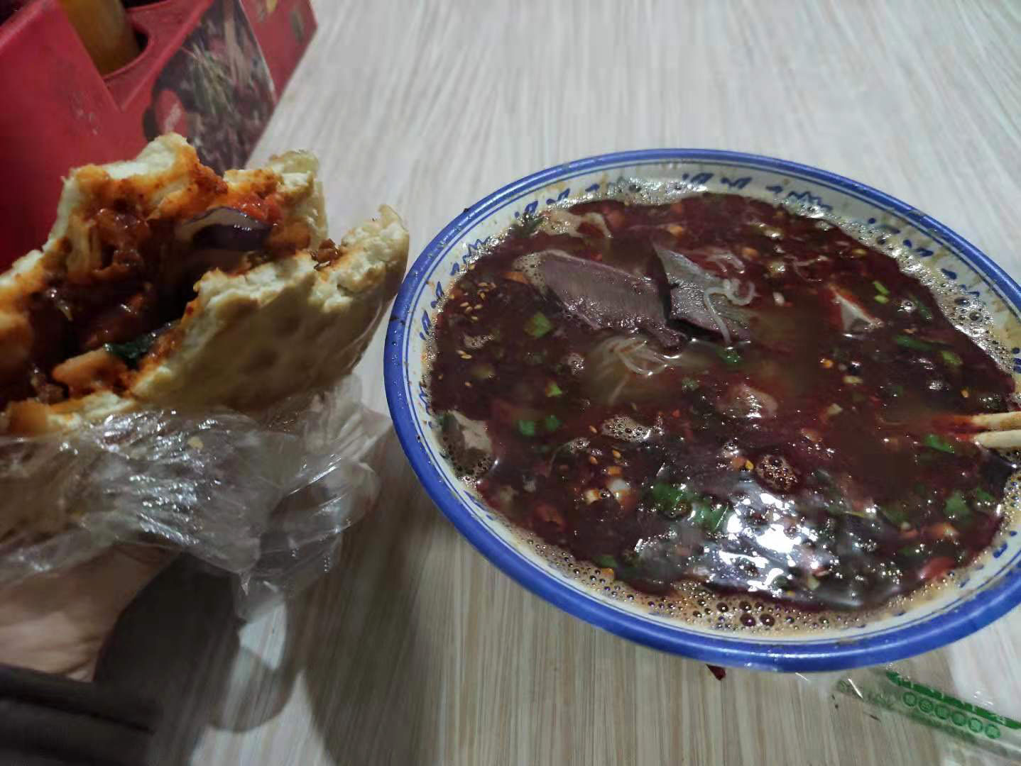 bd4198a7a3554c4a85720d70e294666c.jpeg
