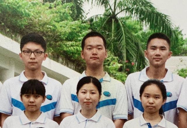 「高分」拿高分“秘籍”让人惊讶听了绝对不吃亏！高分考生经验流出