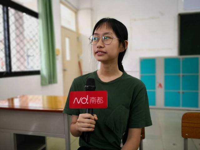 「高分」拿高分“秘籍”让人惊讶听了绝对不吃亏！高分考生经验流出