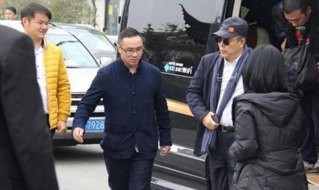 张铁林的车张国立的车王刚的车谁的座驾更胜一筹呢