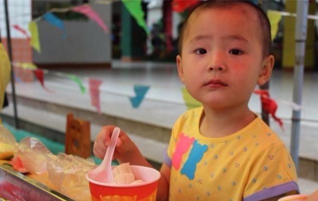 【孩子】医生：在家4招唤醒它孩子光吃不长个？定是这个部位“罢了工”