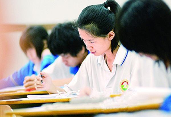 成绩■资深教师分享：高三成绩怎么提高--高考英语阅读篇