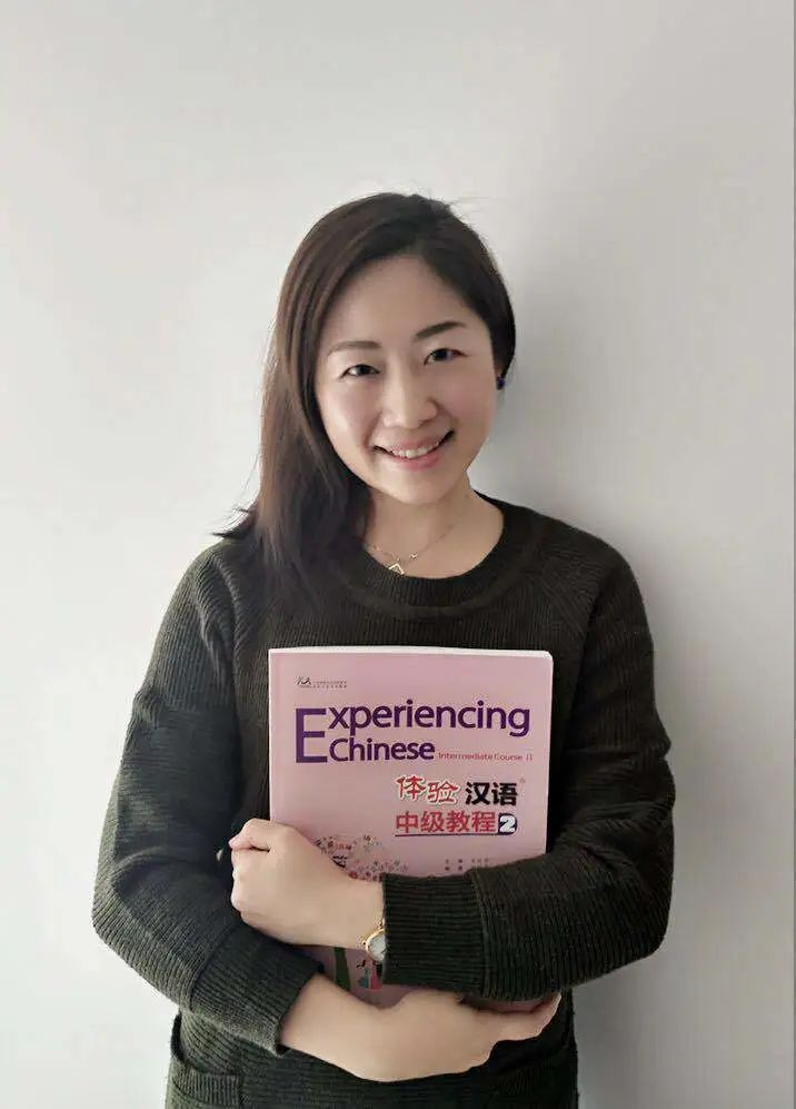 云问候请收下国际教育中心全体老师的这份暖春greetings
