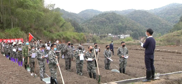 上杭茶地镇人口_上杭古田镇派出所(2)