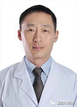 荣立三等功1次,第三军医大学"教学明星",西南医院"优秀共产党员"