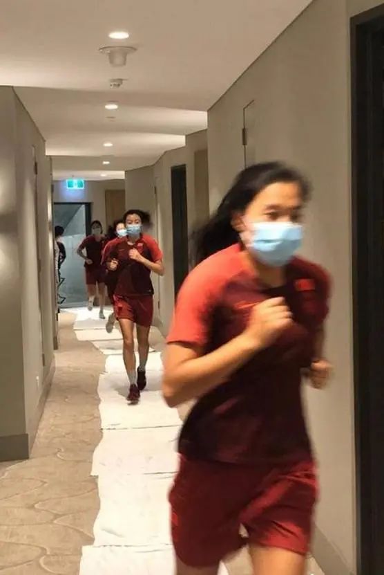 『中韩』那不如就......，中韩女足奥预赛场地未定