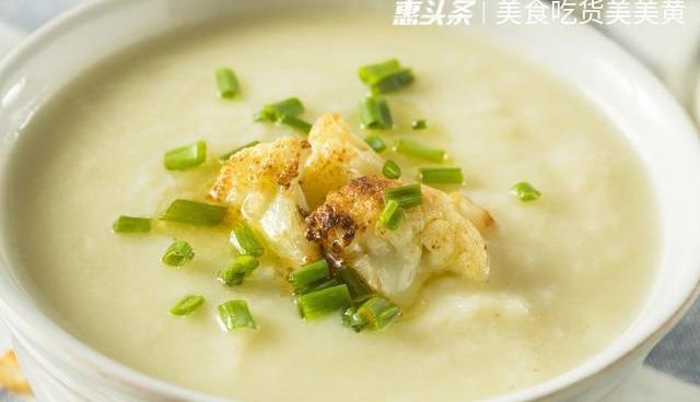 排骨汤怎么熬成奶白色图片 a88aa12ce93f4c54af687f2b04bd79c6.jpeg