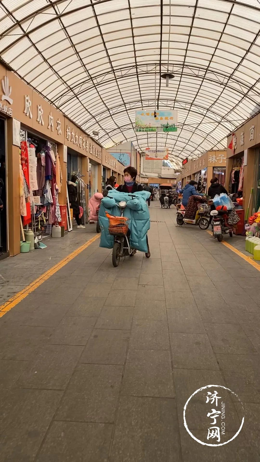 琵琶山大市场