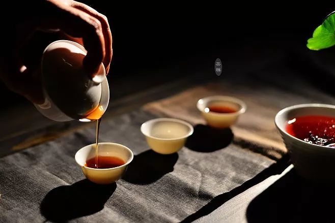 一茶，一悟，一悲，一喜