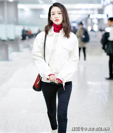 最近流行的小外搭 04c58c176f38433b8968542eda329b3b.jpeg