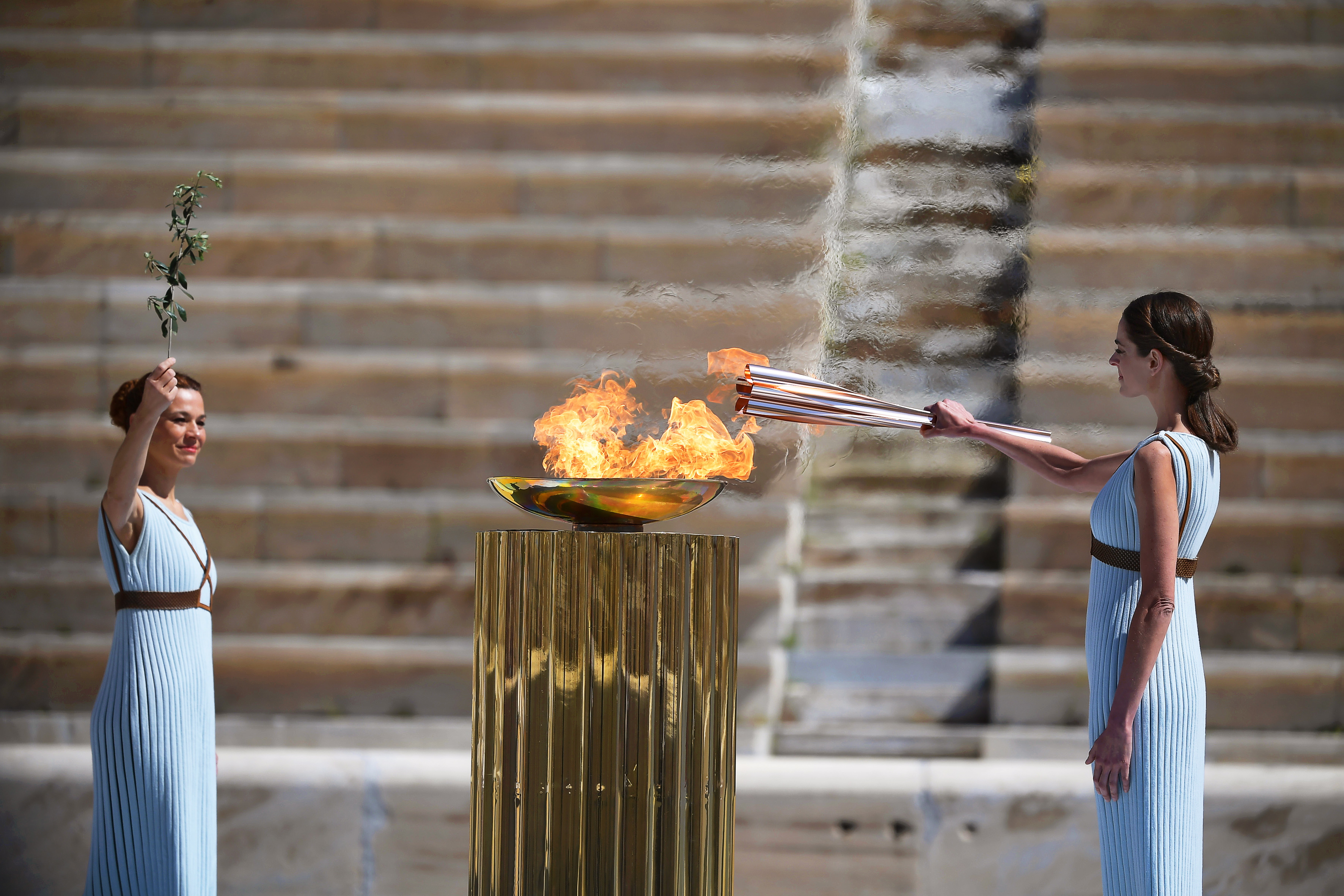 东京奥运会圣火交接仪式在雅典举行_希腊