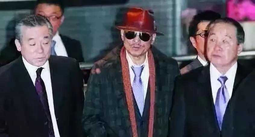 ������ҳ���·����� vs �������塱 vs ���ڰ��