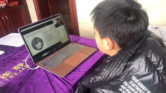 『教学』最终成就的只是“孤独型”学习者？疫情后的在线教育