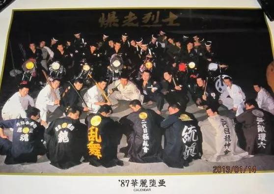 ������ҳ���·����� vs �������塱 vs ���ڰ��