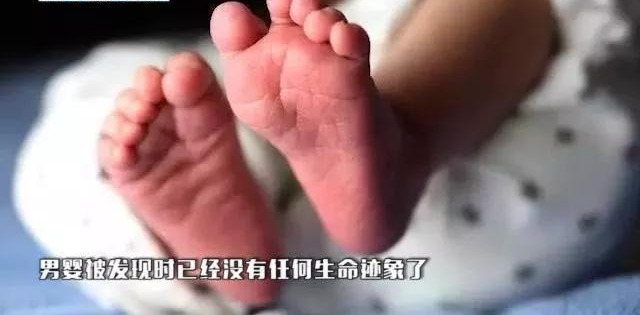 「运动」大冬天把宝宝丢在阳台5个小时，只为宝宝呼吸新鲜空气粗心妈妈