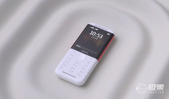 诺基亚发布4款新机！除了首款5G手机，还有经典