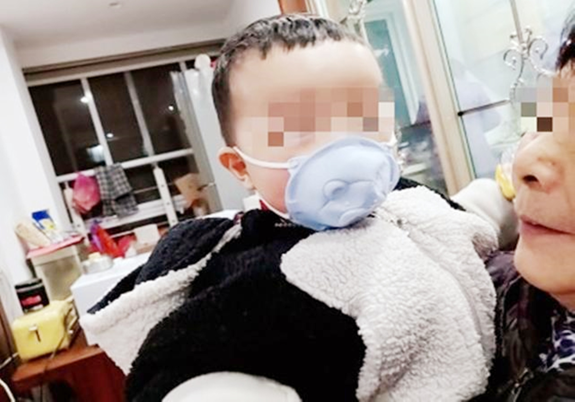 宝宝：春节前夕孩子防护战：宝宝能不能戴口罩？应该如何戴？妈妈收好了