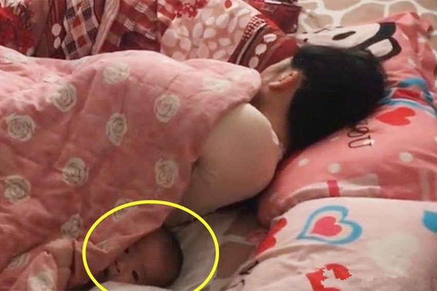 [宝宝]却发现儿子不见了，找到孩子的那一刻笑得合不拢嘴亲爸晚上回家