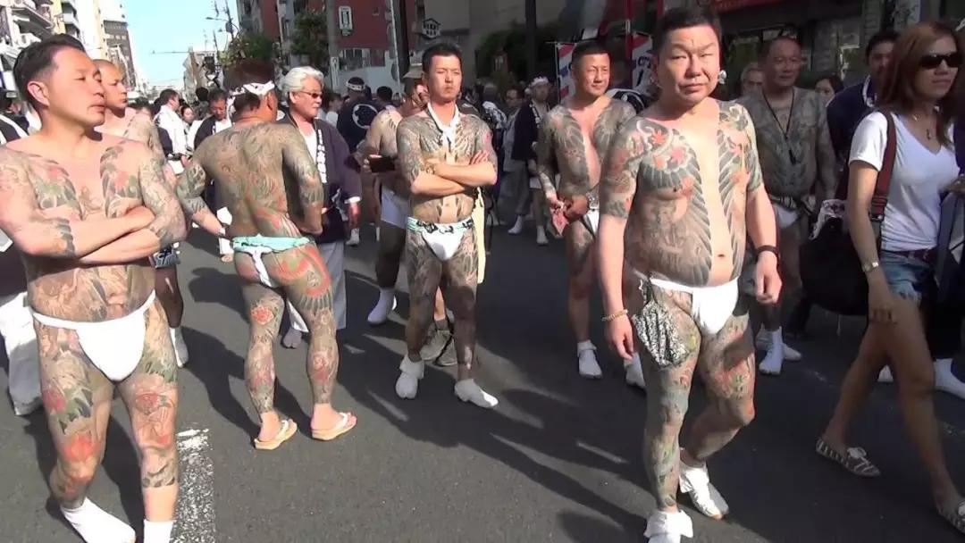 ������ҳ���·����� vs �������塱 vs ���ڰ��