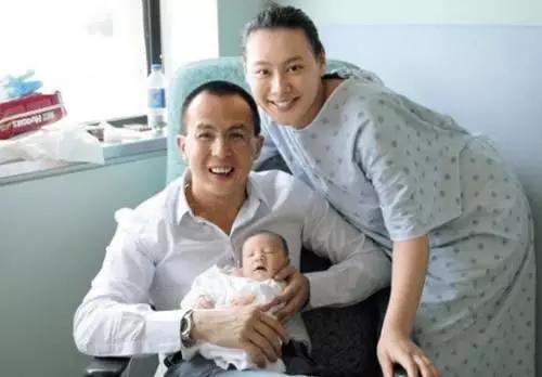 54岁李泽楷与90后女友分手了？女方郁郁寡欢几月