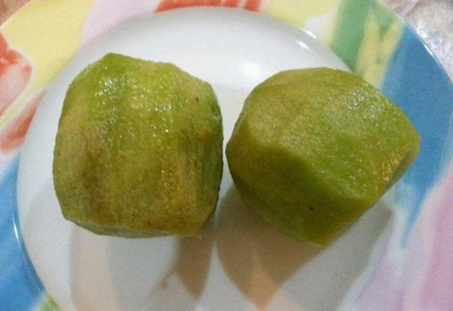 『肠胃』但这3种水果尽量少吃，可能会损害肠胃，别忽视孩子吃水果虽好
