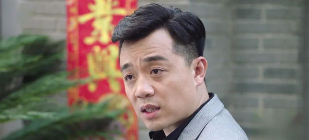 同一个导演,同一座城市,《安家》和《完美关系》有多少人串戏