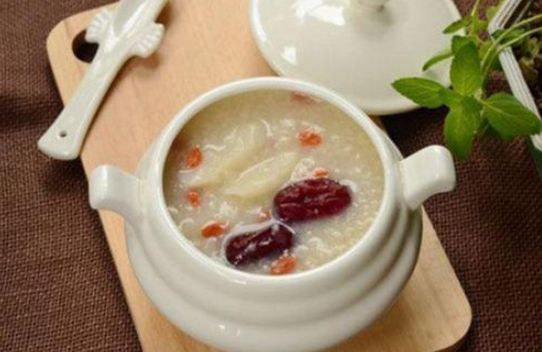 大米配什么熬有营养 88b92d75a3c5452ea4f49290b103ff58.jpeg