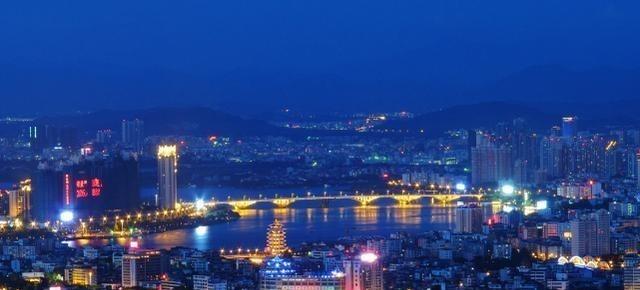 浙江省江山市人均_江郎山浙江省江山市
