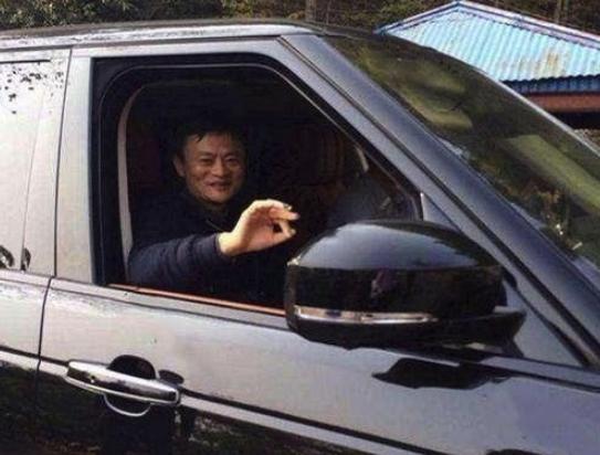 马云退休后的座驾是啥迈巴赫62s不见换的是这款车