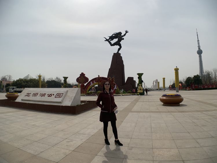 飞刀和美杏春游焦作龙源湖公园!2020.3.21!