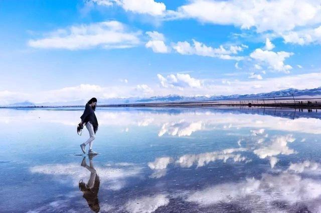原创绝美的明镜般倒影,青海的茶卡盐湖"天空之镜",美得令人窒息!