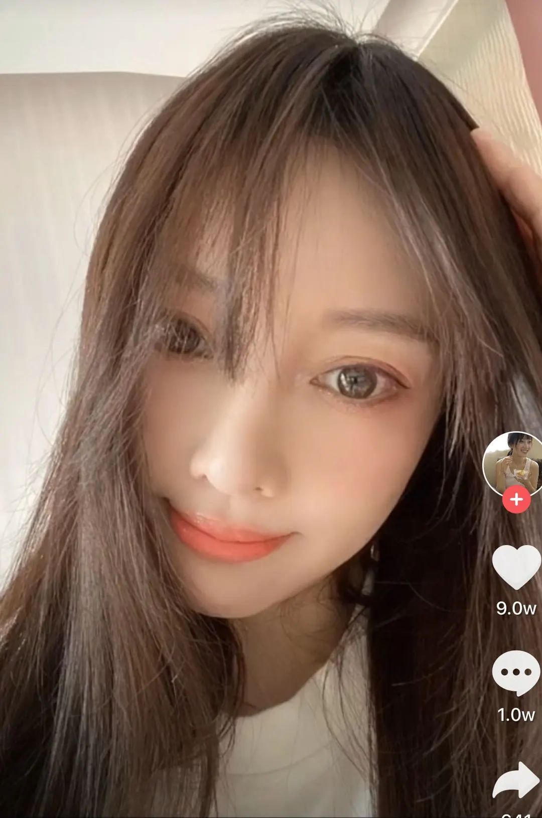 李小璐转战抖音,带甜馨一起录短视频,网友:有梦想谁都