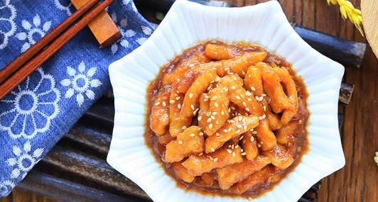 青椒炒玉米饼的做法 543f884afdac4ee1965cf508c9f94fc4.jpeg